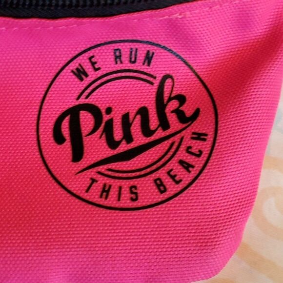 VICTORIA'S SECRET PINK "We run this Beach" Fanny pack belt bag waist purse NWOT - Picture 2 of 7